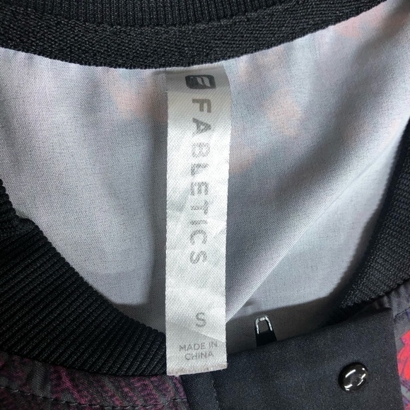 Fabletics Ithaca Floral Athletic Activewear Jacket - Picture 5 of 7